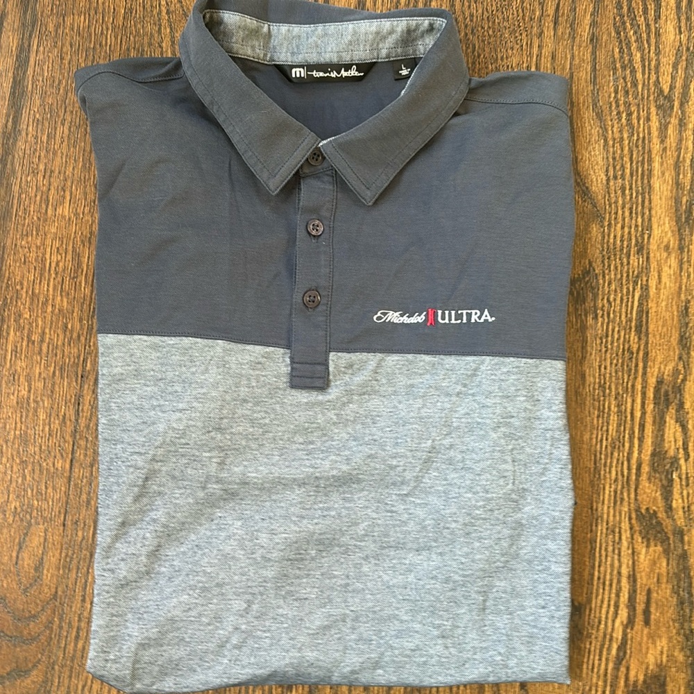 NWOT Michelob ultra golf polo. Large